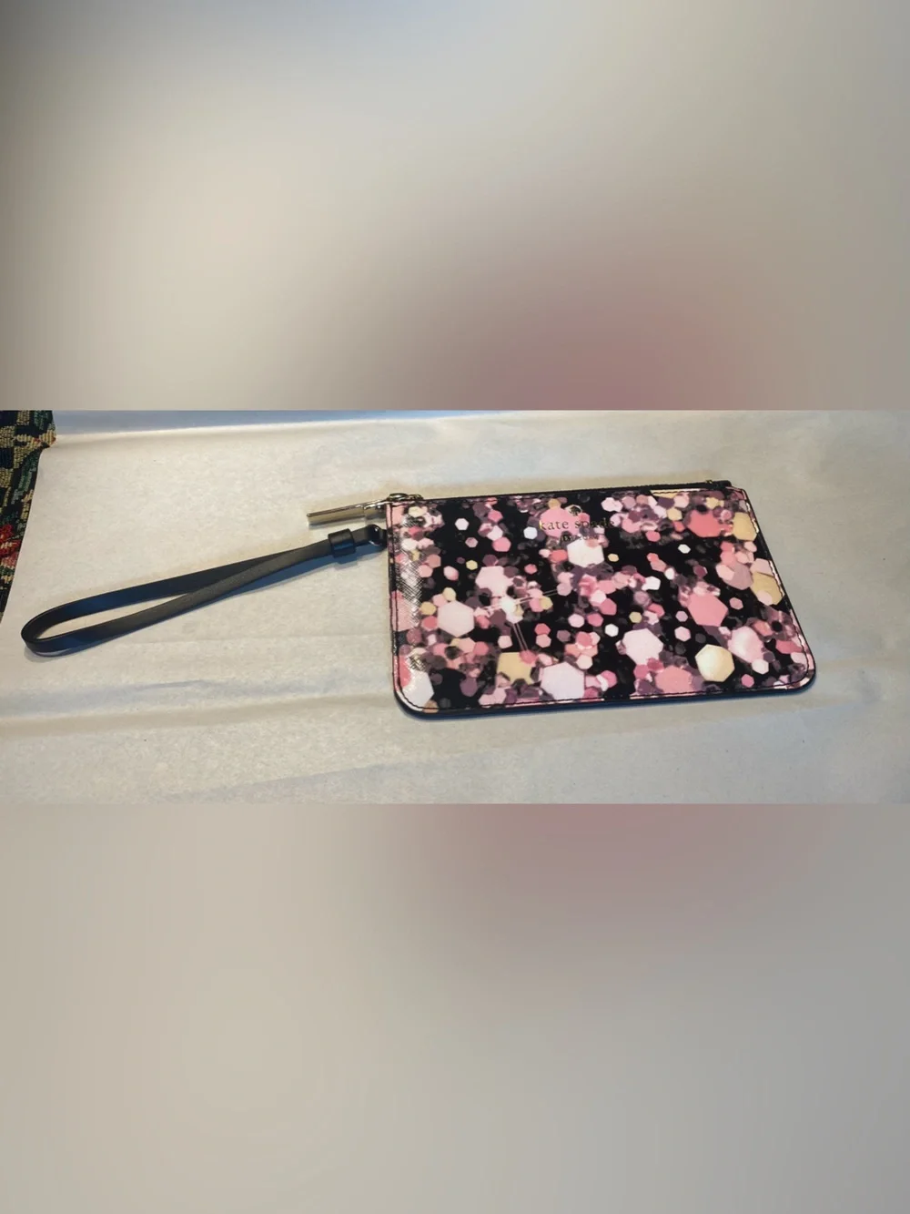 Kate Spade Grant Lane Slim Bee Wristlet Wallet Pink Confetti Glitter Card Holder